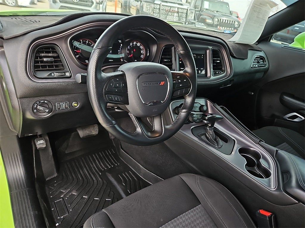 2023 Dodge Challenger SXT