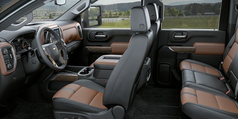 2022 chevrolet silverado 2500 interior